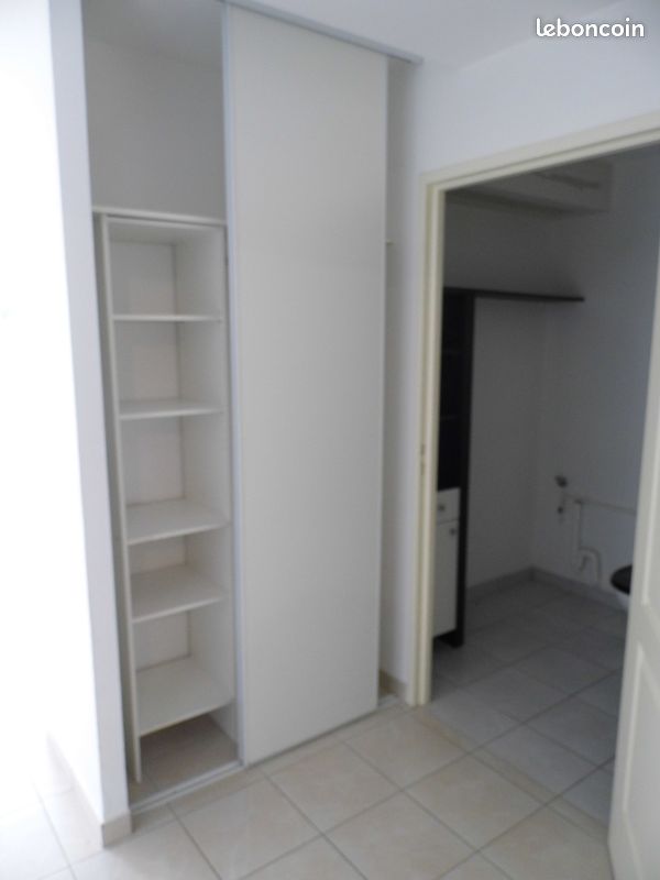 Appartement 3 pièces 65 m² · à Sainte-Suzanne-Et-Chammes · 65 m² · 600 €/mois