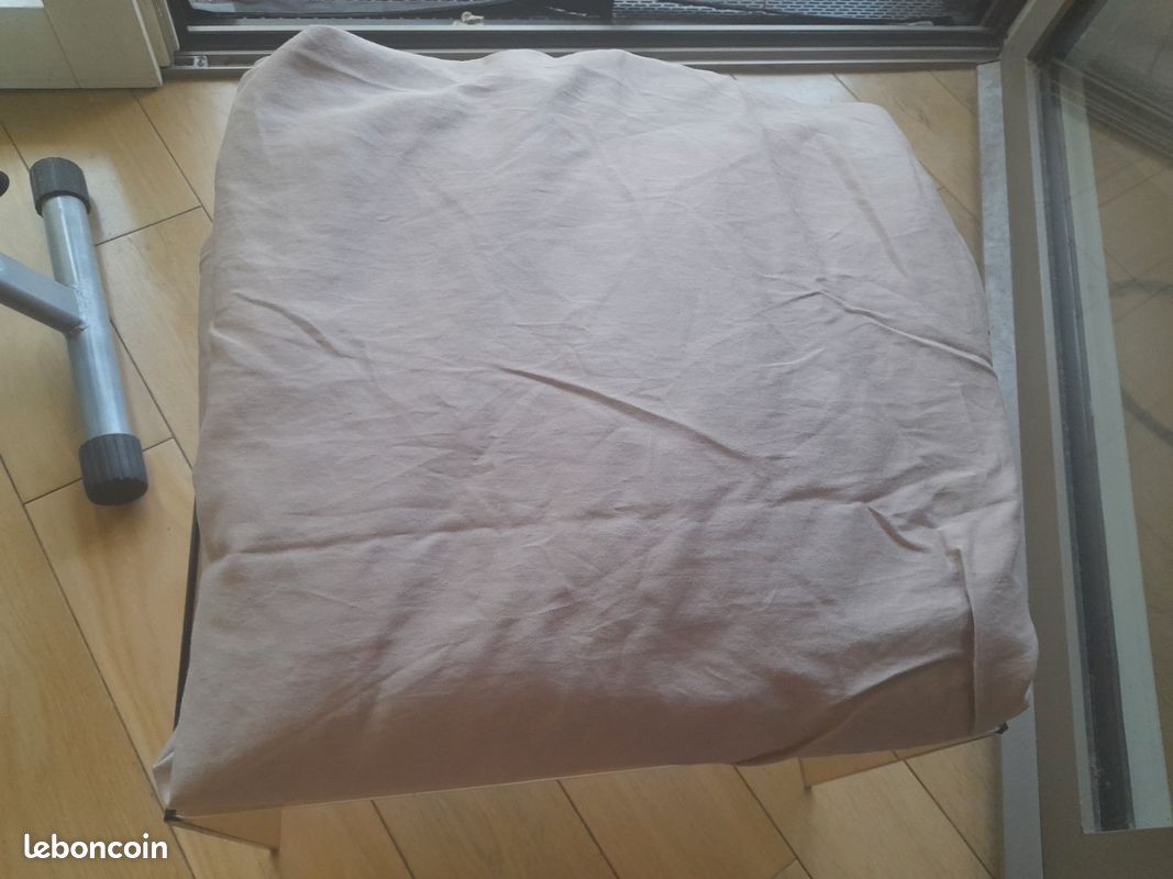 Drap Plat 275 x 275 cm 100% Satin de Coton Doux Confortable 300 Fils hypoallergénique taille super king size Beige / taupe / marron clair / brun une qualité Premium haut de gamme (image 1)