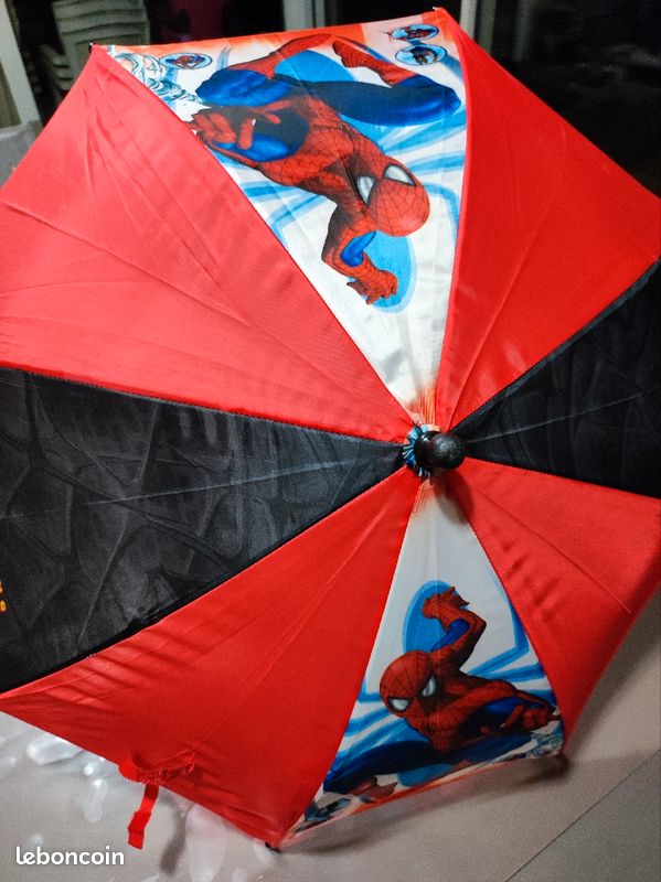 Parapluie Spiderman neuf (image 1)