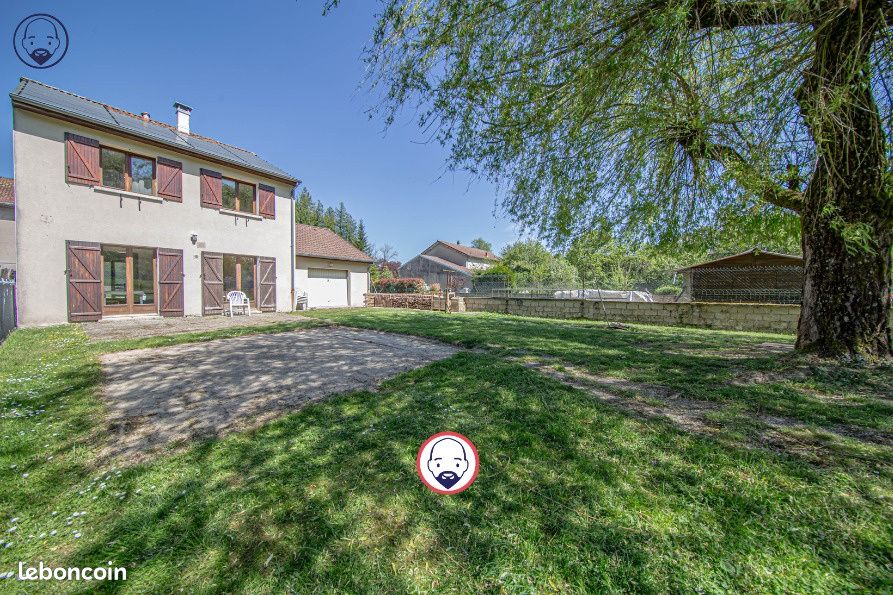 Maison 4 pièces 94 m² · à Velaines · 94 m² · 149 000 €