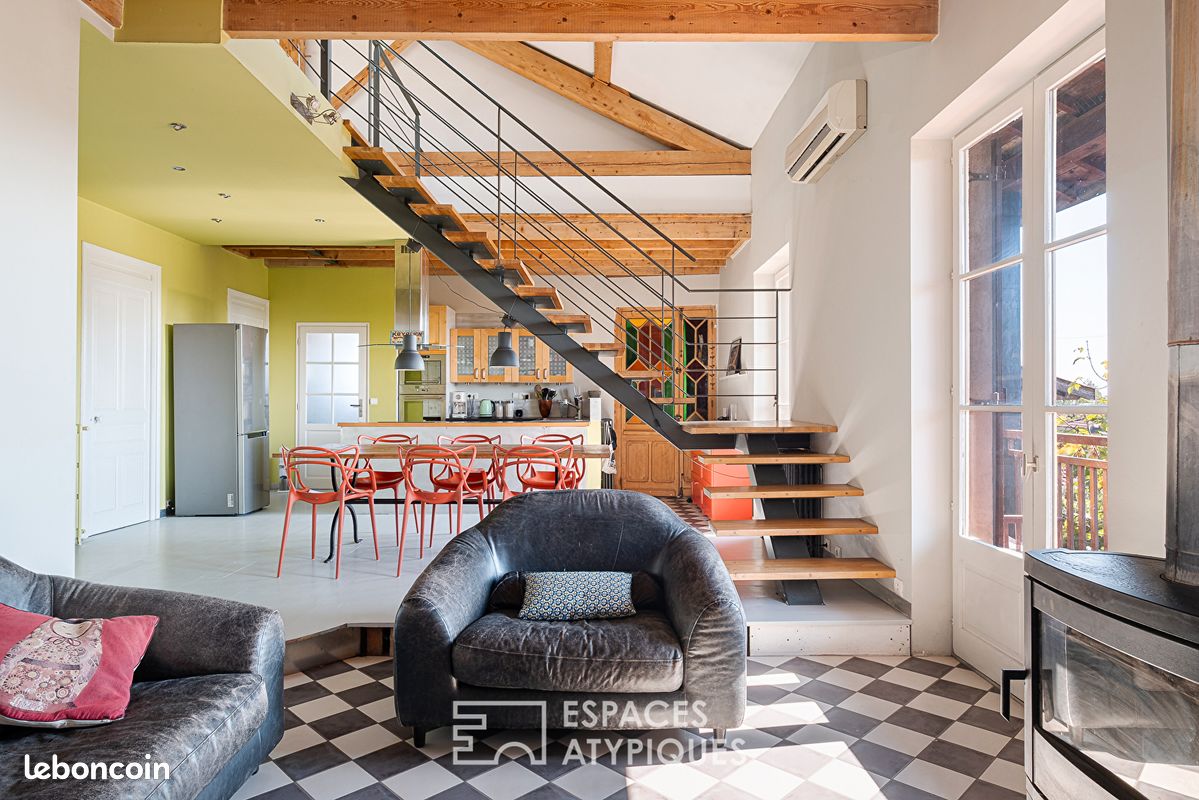 Maison 7 pièces 195 m² · à Pérouges · 195 m² · 395 000 €