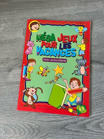 Livre d'Activités Autocollant Réutilisable pour Enfants Temps Calme Jouet d'Apprentissage Style B avec Autocollants en Pvc Jeu Éducatif de Voyage pour Préscolaires 3+ Ans B