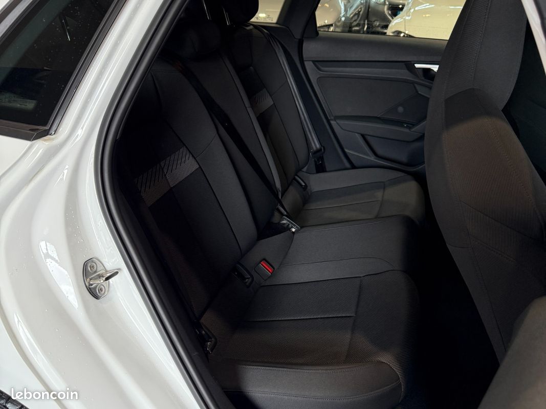 AUDI A3 SPORTBACK 35 TFSI 150ch / VIRTUAL COCKPIT / FACELIFT (image 28)
