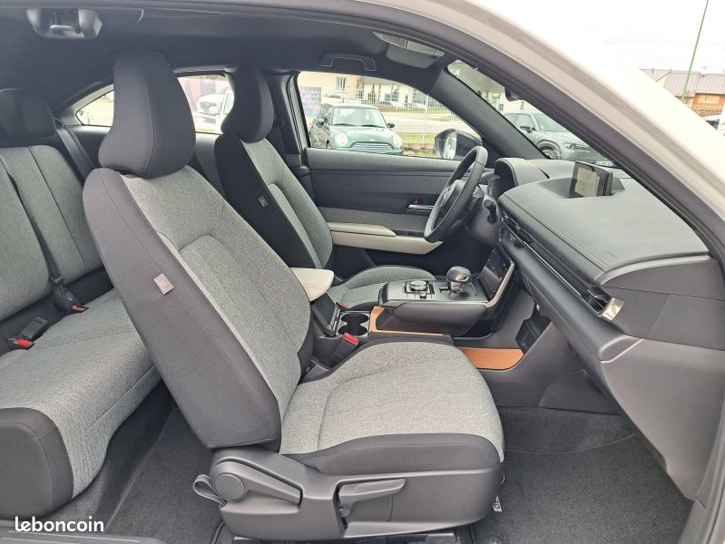 Mazda MX-30 e-SKYACTIV EV 145ch Prime-Line (image 8)