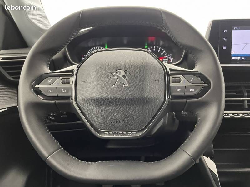 Peugeot 208 PureTech 100 S&S BVM6 Style (image 23)