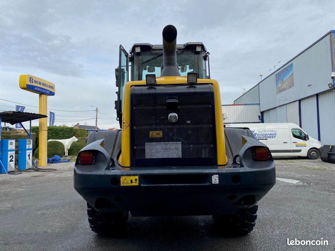 New Holland W170D (image 5)