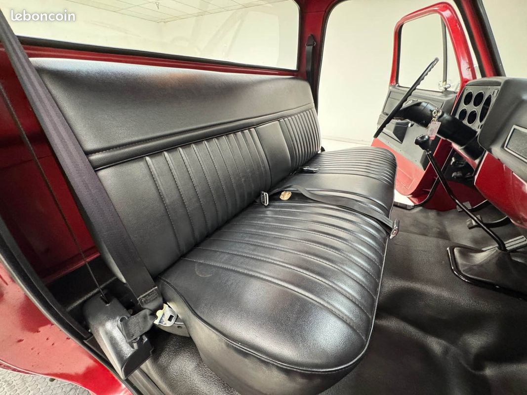 Chevrolet c30 custom deluxe dually long bed pickup 1987 (image 5)