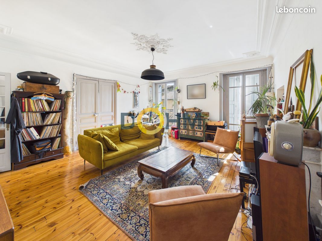 Appartement 5 pièces 177 m² · au Puy-en-Velay · 177 m² · 232 000 €