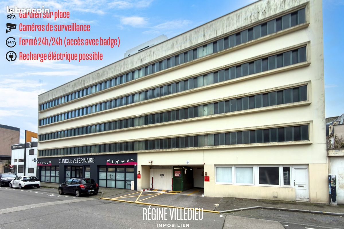 Parking 13 m² · à Cherbourg-en-Cotentin · 13 m² · 77 €/mois