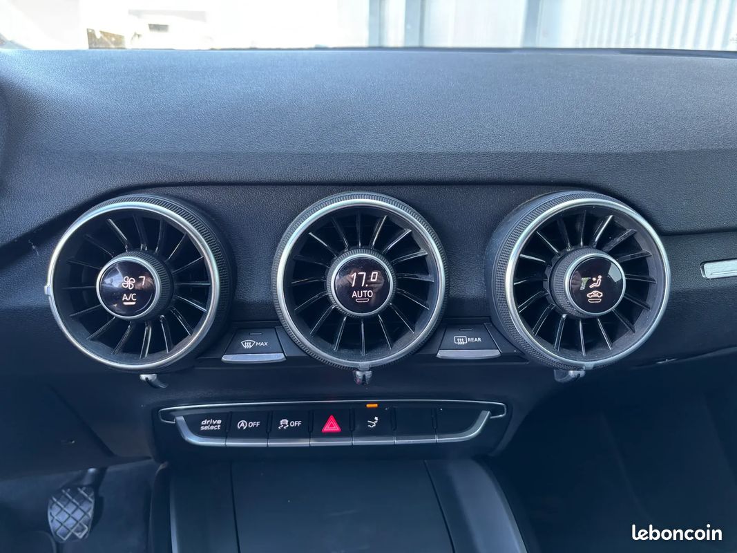 Audi TT III 2.0 TDI 184ch Ultra - Suivi d'entretien / Audi drive select / Sièges chauffants (image 39)
