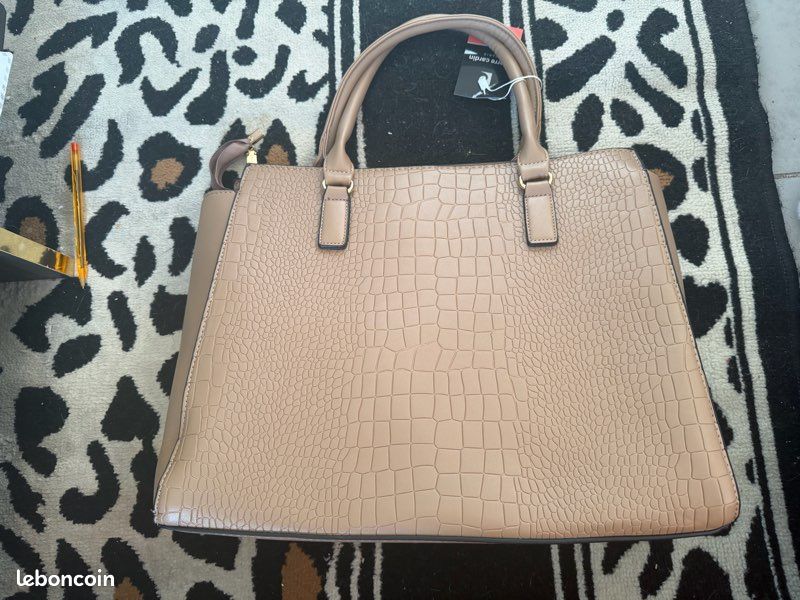 Sac bandoulière PIERRE CARDIN en Jaune | ABOUT YOU Sac bandoulière PIERRE CARDIN en Jaune | ABOUT YOU