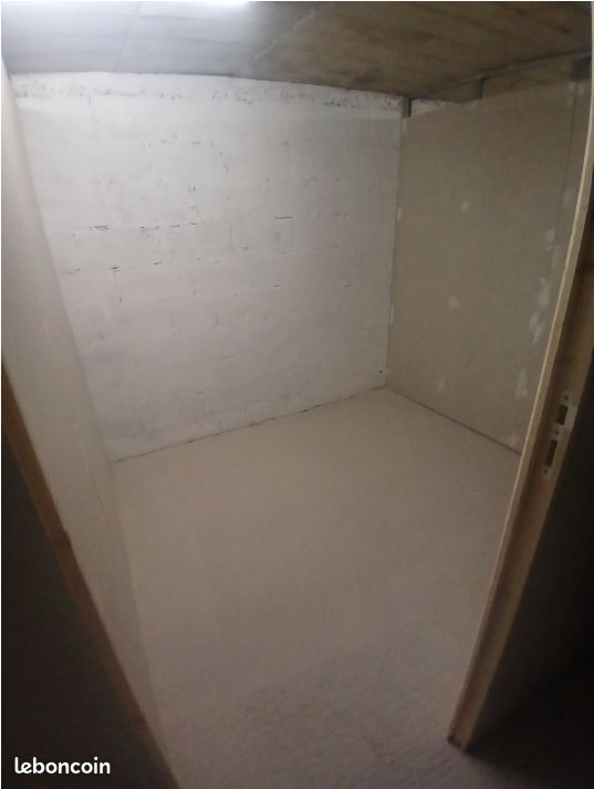 1 pièce 5 m² · à La Seyne-sur-Mer · 5 m² · 75 €/mois