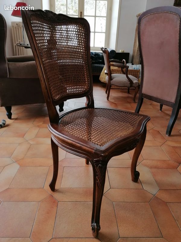 Chaises cannées (image 2)