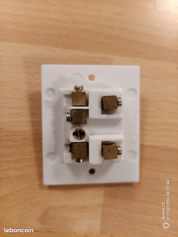 Interrupteur Va-et-vient Lumineux Legrand Mistral - Avec Voyant, Neuf Sous Emballage