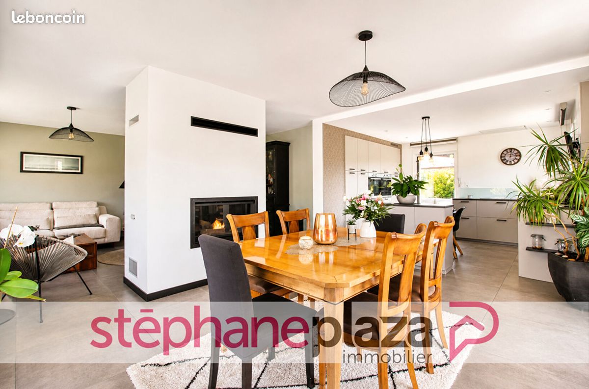Maison 6 pièces 138 m² · à Domagné · 138 m² · 444 000 €