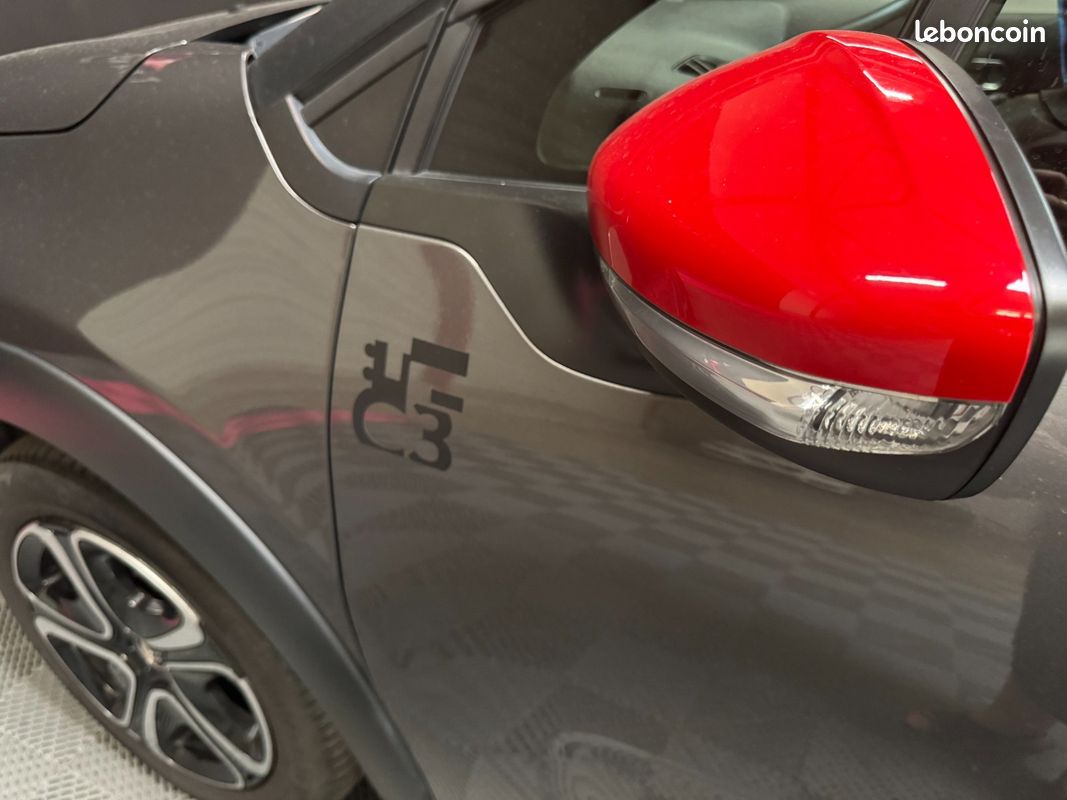 CITROEN C3 Graphic 1.2 PureTech 82 ch - courroie OK entretien en concession (image 37)