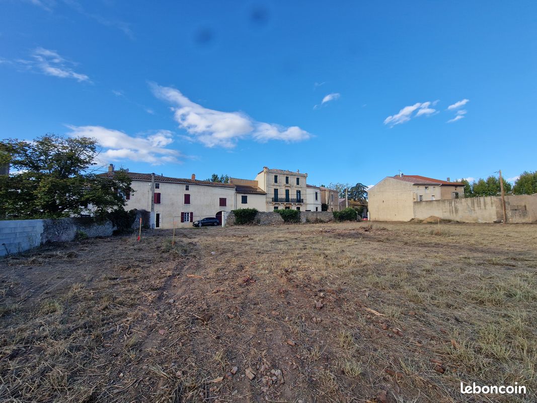 Terrain constructible · à Ornaisons · 79 000 €