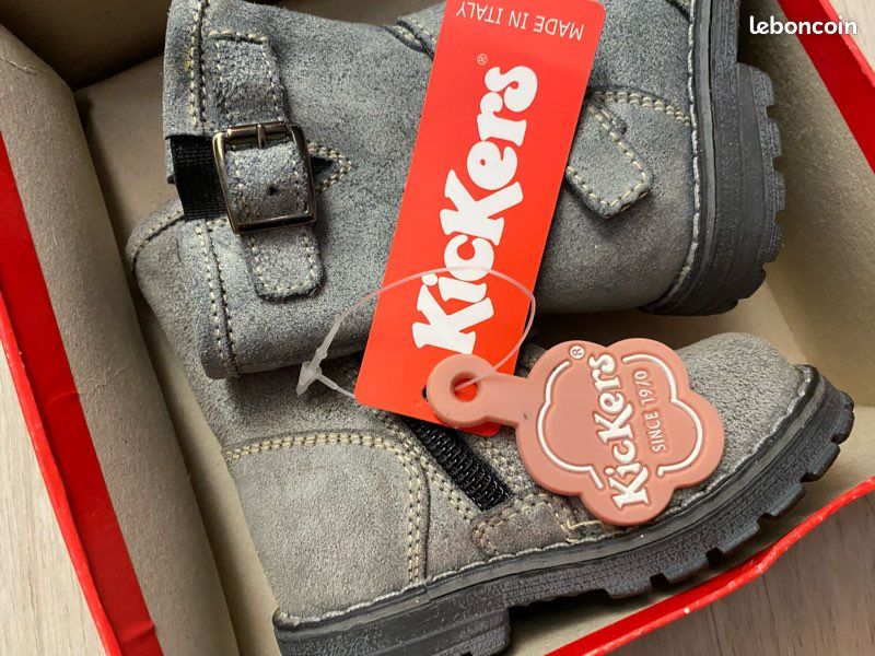 Bottes Kickers taille 20 neuf avec étiquette Chaussures