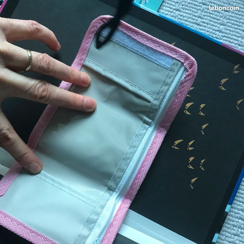 Portefeuille Stitch (image 4)