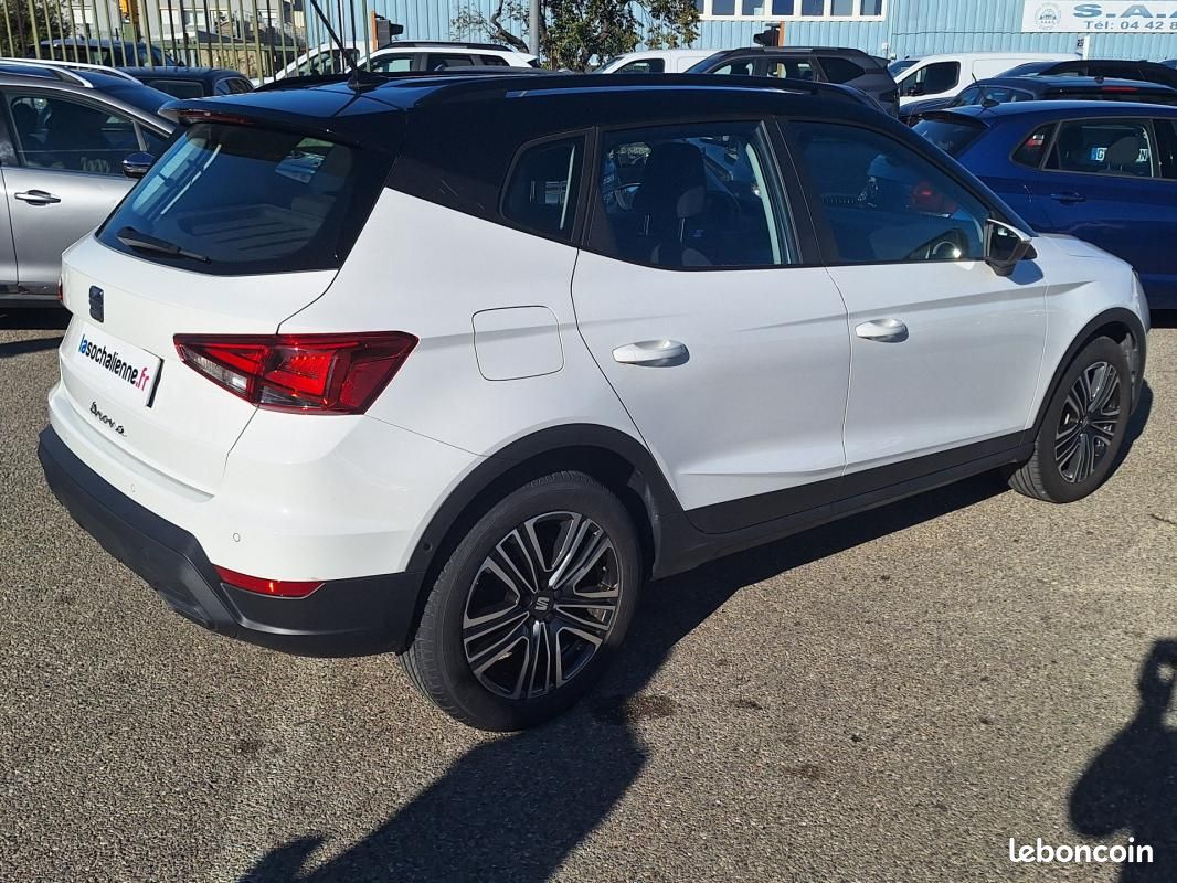 Seat Arona 1.0 TSI 95 ch Start/Stop BVM5 Copa (image 3)