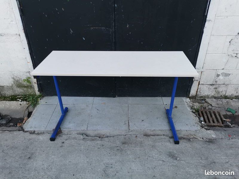 Table d’école (image 1)