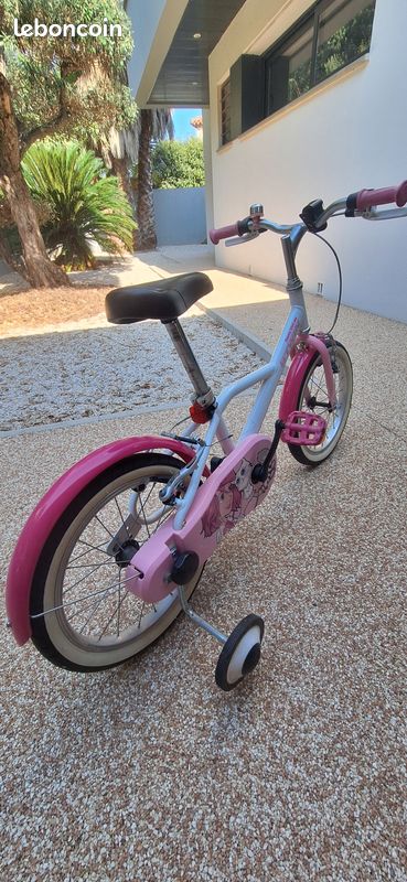 Vélo fille Décathlon 16″ 4-6 ANS (image 3)