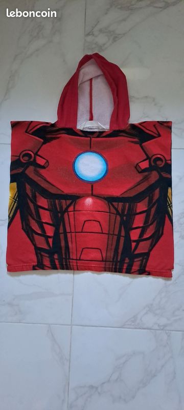 Lot 2 Capes de bain avengers (image 3)