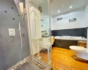 Appartement 294 000 € - 74 m²