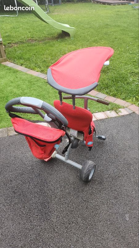 Tricycle rouge (image 2)