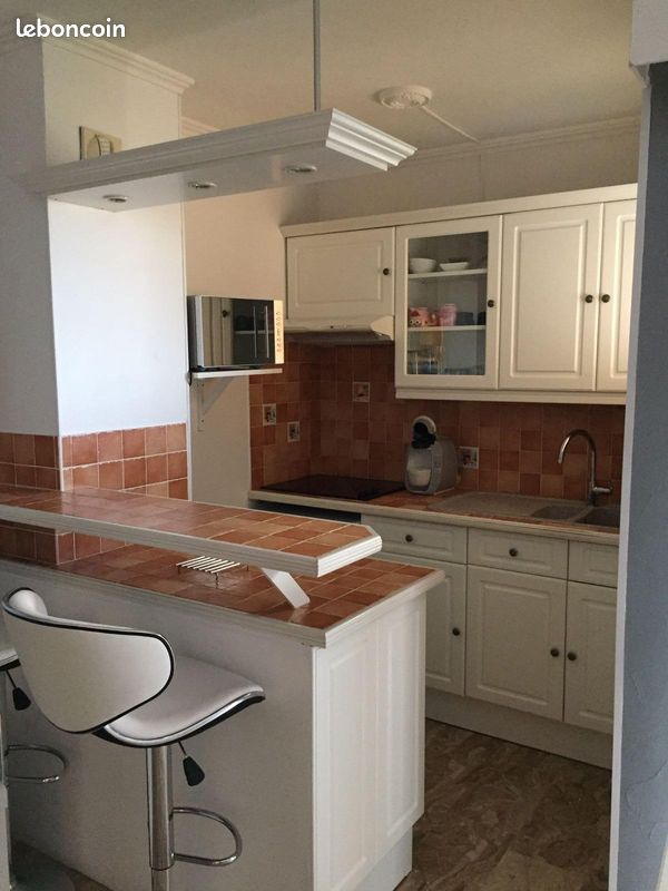 Appartement 1 pièce 25 m² · à Mandelieu-la-Napoule · 25 m² · 750 €