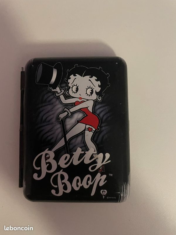 betty boop cigarette case Boite a cigarette Betty Boop