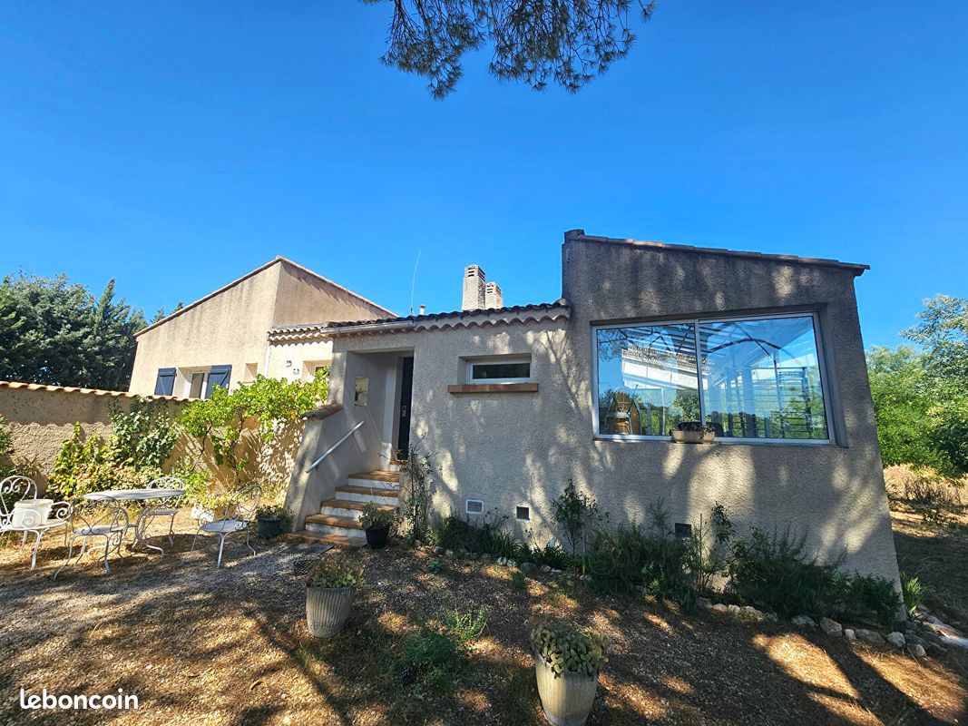 Maison 3 pièces 90 m² · à Ventabren · 90 m² · 1 550 €/mois