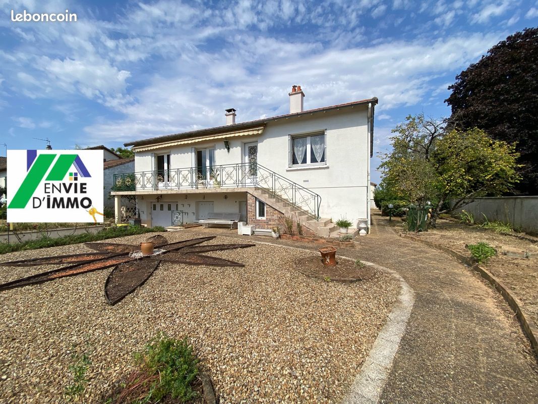 Maison 7 pièces 160 m² · à Niort · 160 m² · 204 500 €