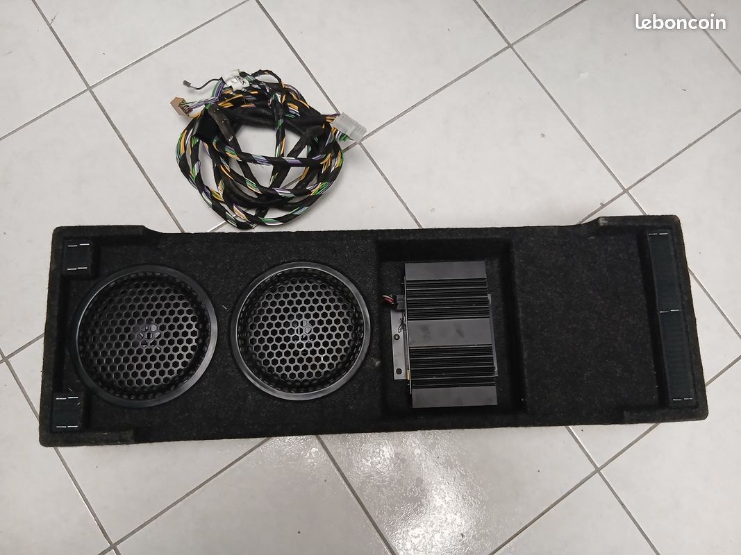 Subwoofer helix volkswagen (seat audi skoda) (image 2)