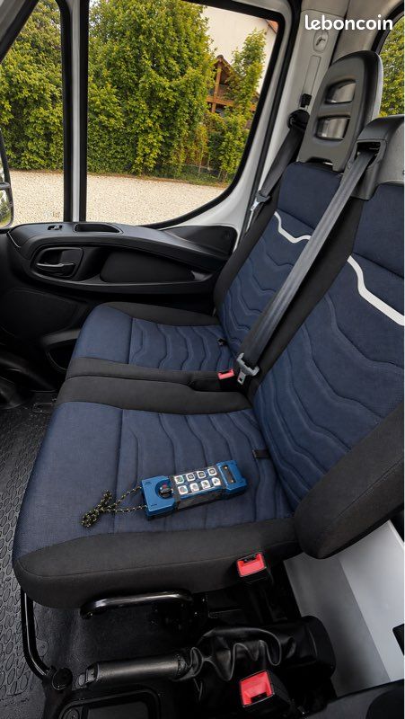 Carte Blanche Depanneuse Iveco 35C160 cv Carte Blanche VASP (image 3)
