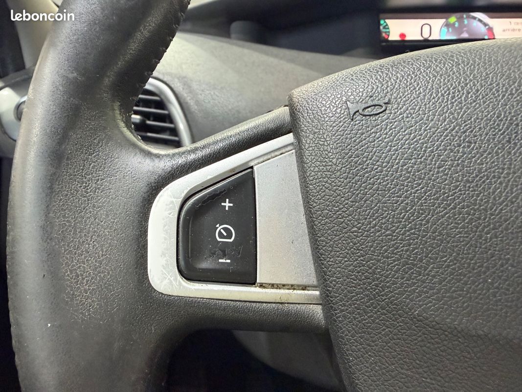 RENAULT SCENIC III dCi 130 FAP Energy eco2 Expression (image 14)