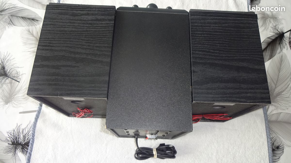 1 Powered Audio System Altec Lansing Model:121I (image 20)