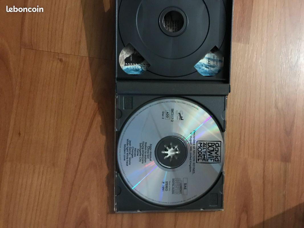 Double CD rare DAVID BOWIE LIVE 1990 (image 3)
