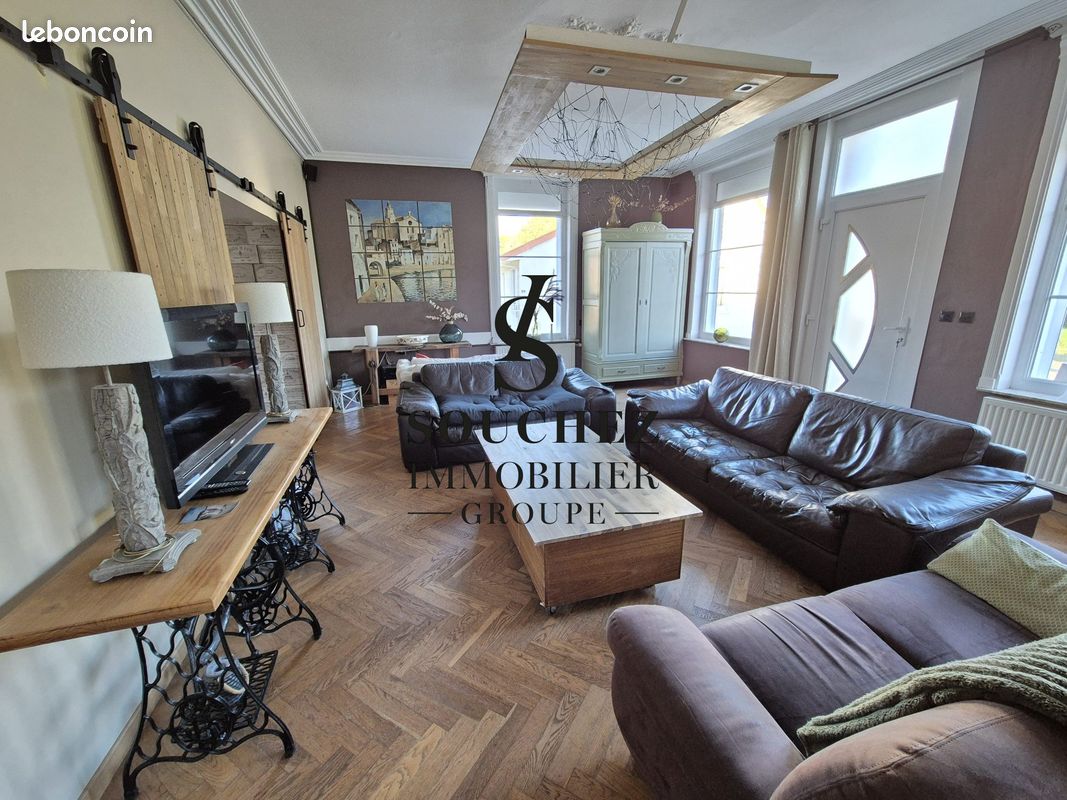 Maison 7 pièces 177 m² · à Carency · 177 m² · 333 000 €