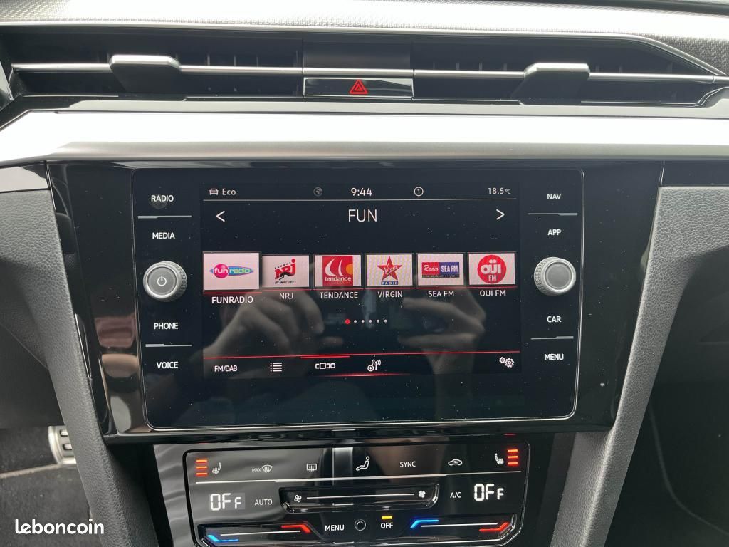 VOLKSWAGEN ARTEON Shooting Brake 2.0 TDI 150 DSG7 R-Line (image 23)