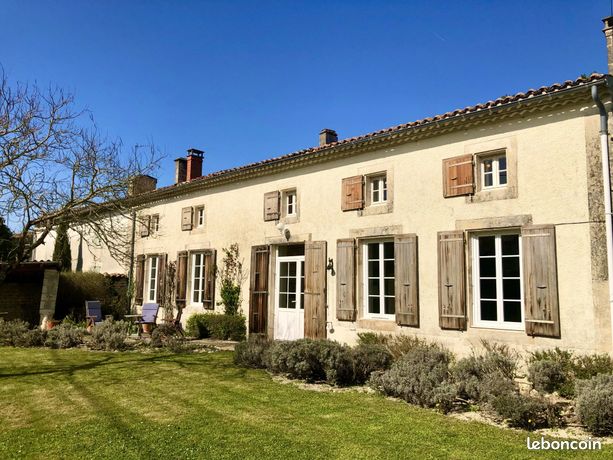 Propriété 6 pièces 145 m²