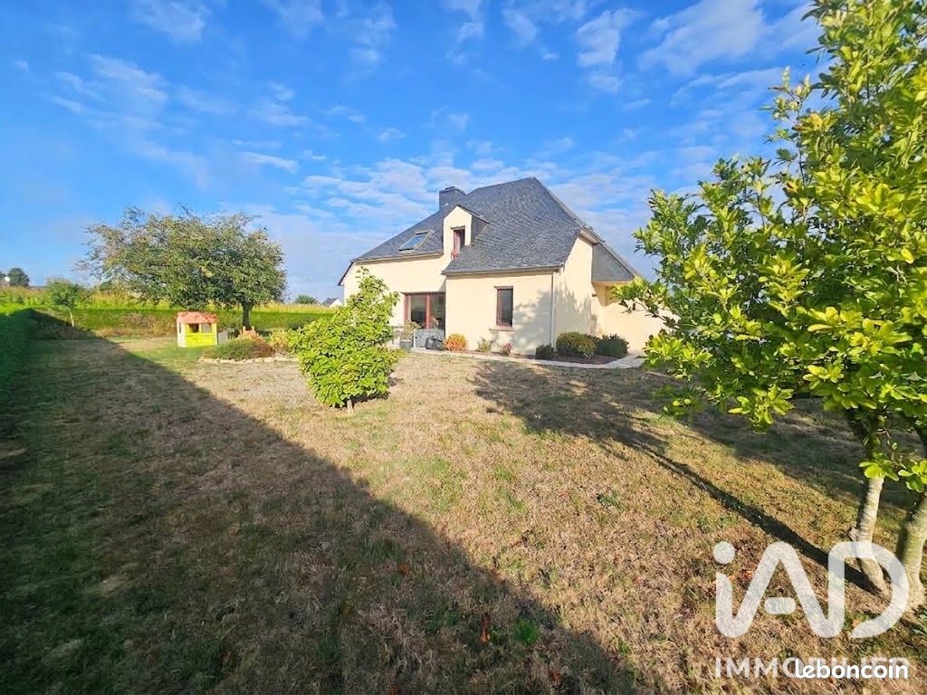 Maison 5 pièces 107 m² · à Le Crouais · 107 m² · 260 000 €