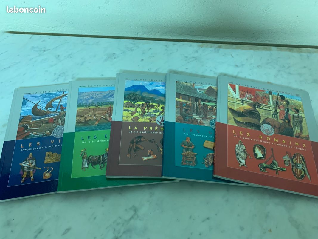 Lot 5 livres "La vie privée des hommes" (image 3)