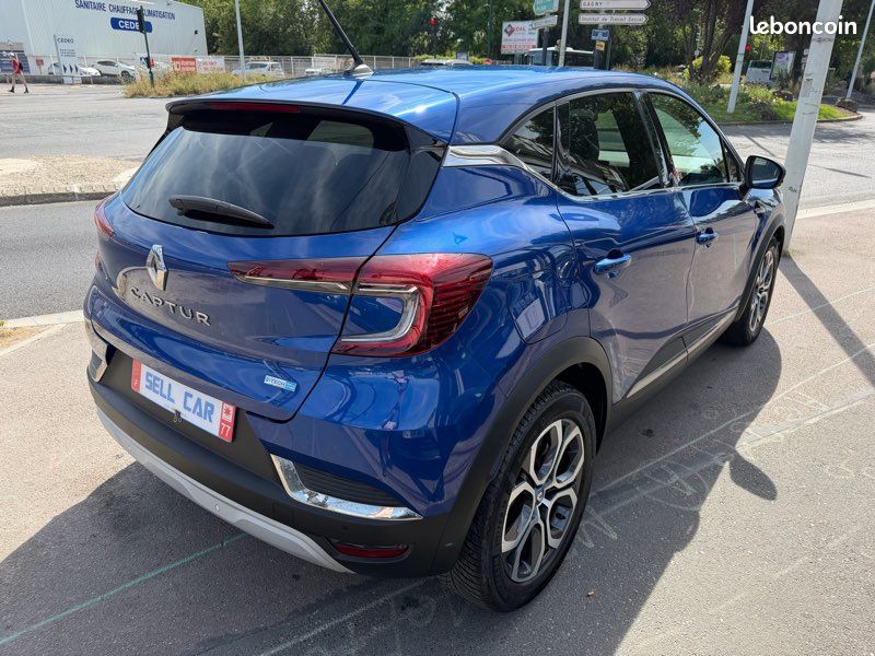 Renault Captur E-TECH 160ch INTENS « 1ère Main » (image 4)