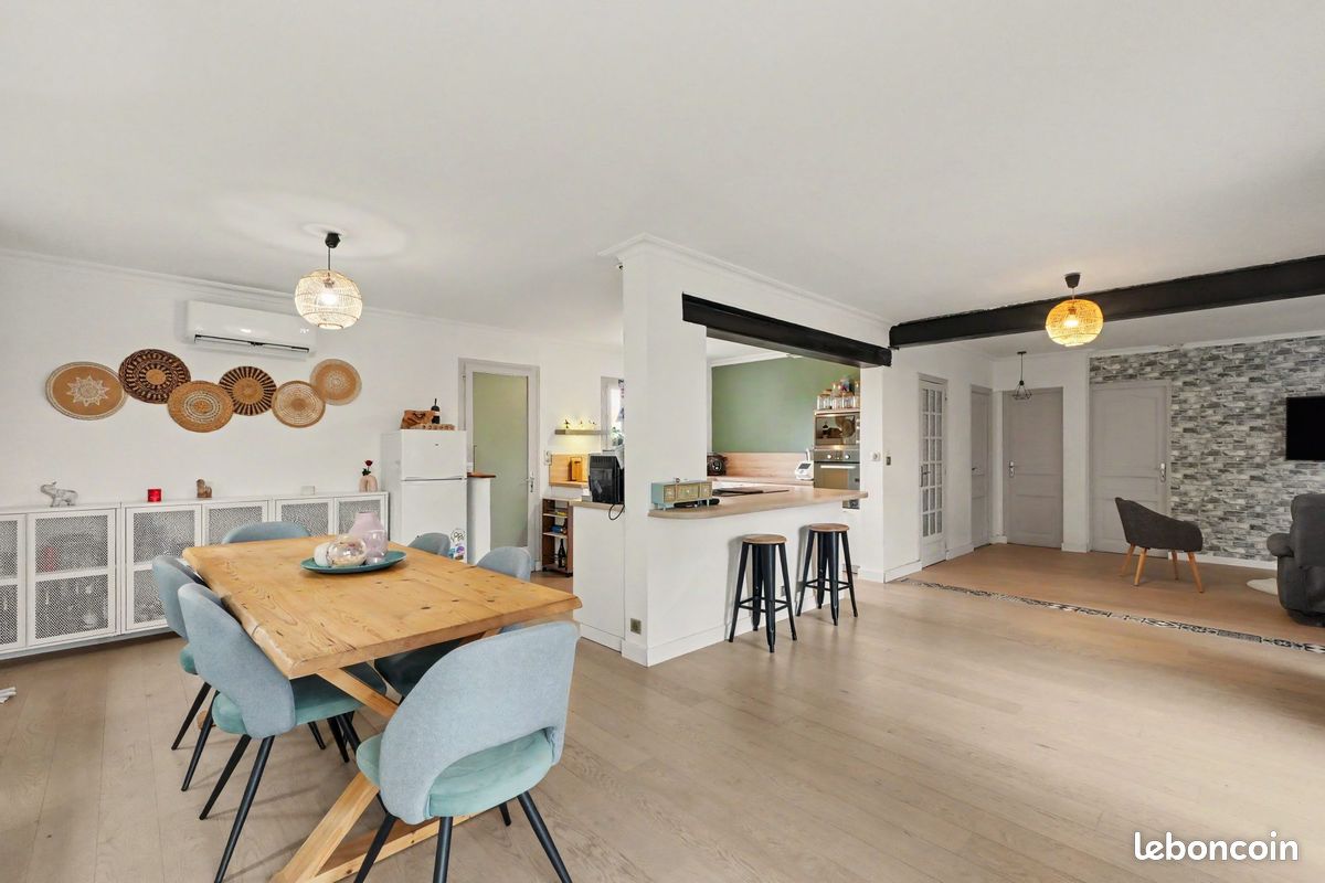 Maison 5 pièces 135 m² · à Merville · 135 m² · 350 000 €