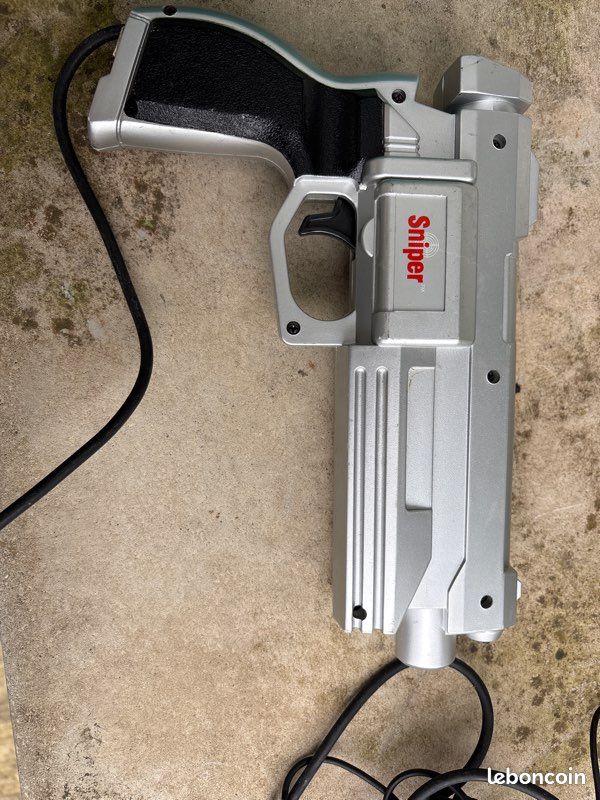 Pistolet PlayStation 1 édition limitée (image 1)
