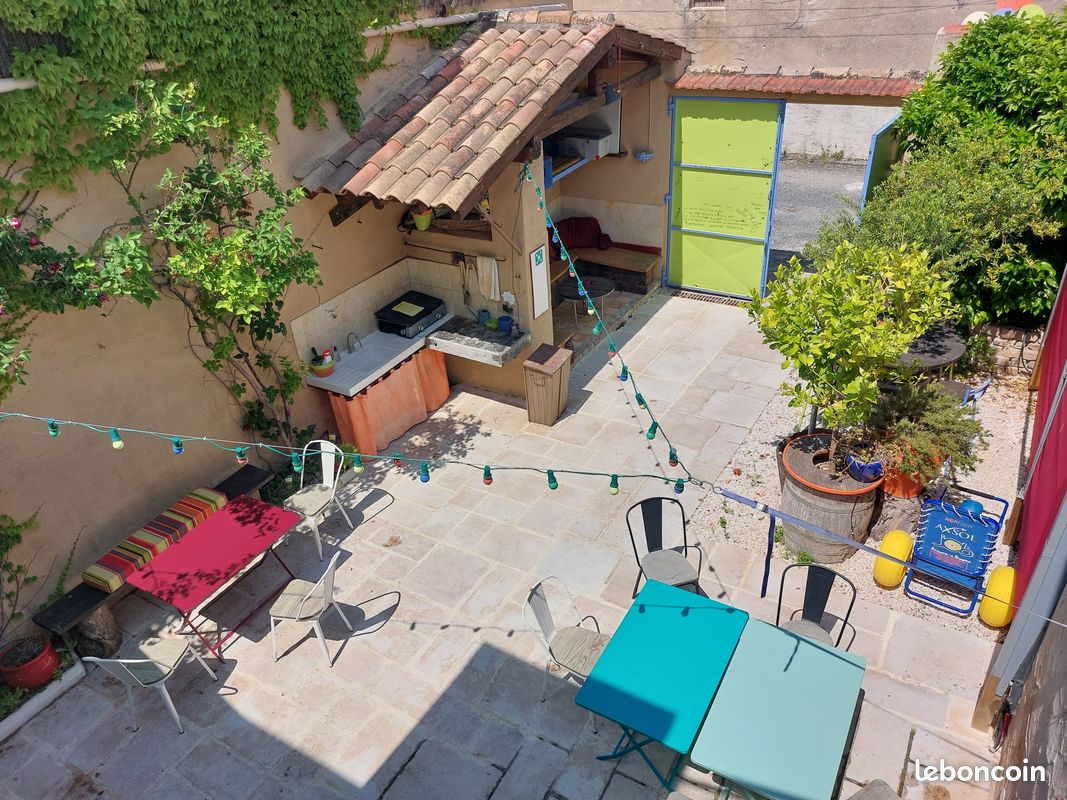 Maison 11 pièces 337 m² · à Puisserguier · 337 m² · 496 000 €