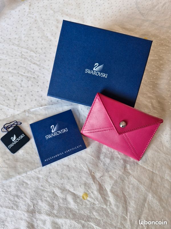 Pochette neuve Swarovski (image 1)