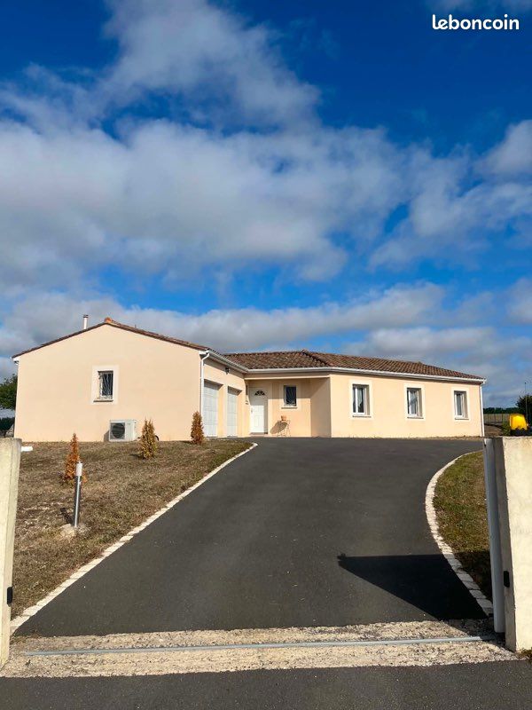 Maison 5 pièces 118 m² · à Champniers · 118 m² · 284 000 €