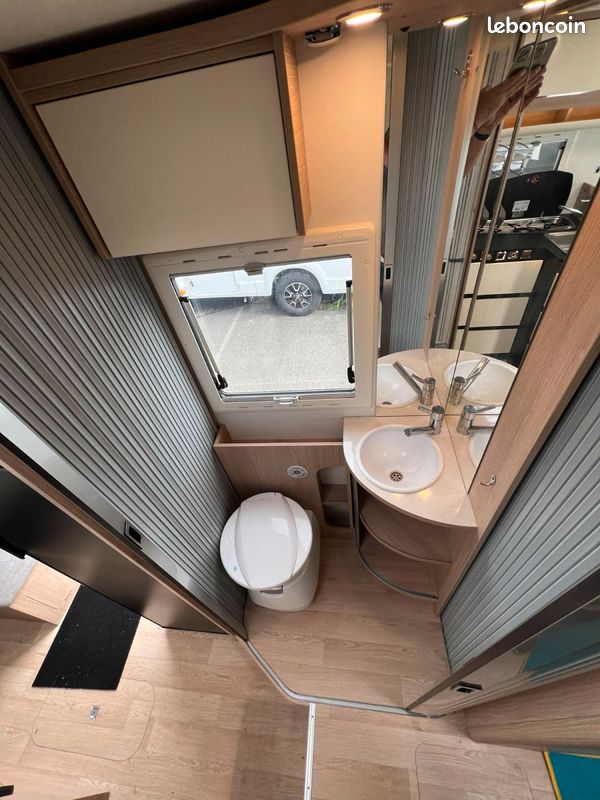 Location camping car 5 places (image 6)